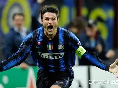 阿根廷足球队教练是谁